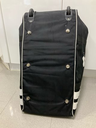 Bolsa Grande Deporte con Ruedas Kelme