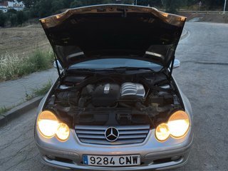 Mercedes-Benz Clase C 2004
