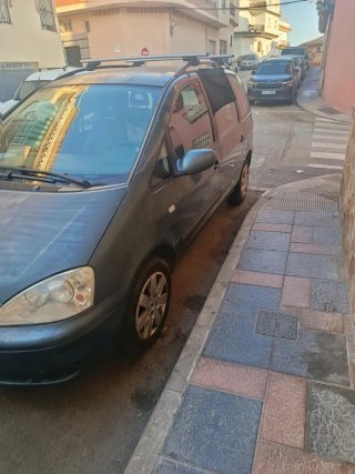 Ford Galaxy 2004