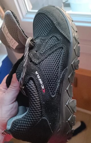 Zapatos de trabajo Cofra T40 y T42