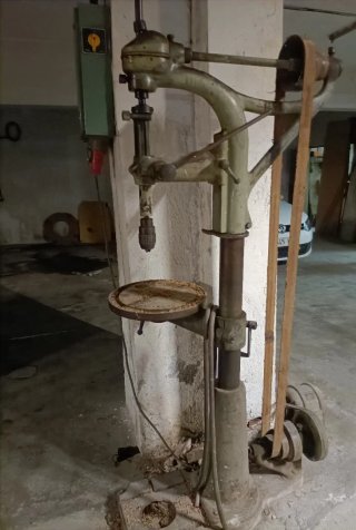 Taladro industrial Lasa.