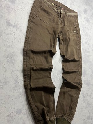 Pantalón el niño marrón con diseño