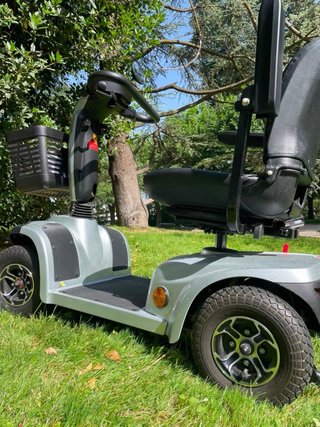 Scooter Eléctrico I-Tauro Apex Plata