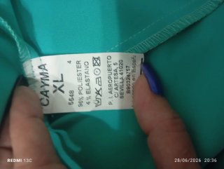Vestido para bodas y eventos. Regalo tocado.
