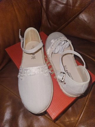 Alpargata de yute de niña Blanco Chuches