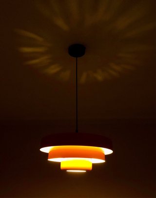 Lámpara colgante naranja