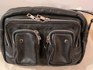 Bolso piel Nunoo Ellie Air Black nuevo