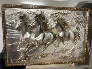 Cuadro Caballos Nácar Dorado