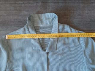 Camisa de talle recto rayas azul y blanco talla M