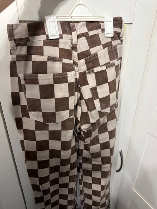 2 Pantalones Vaqueros.