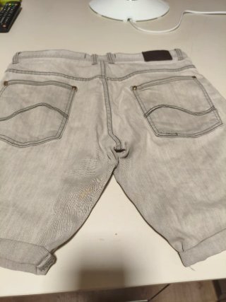 Vaqueros cortos hombre Lefties