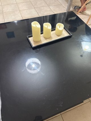 Mesa auxiliar negra grande