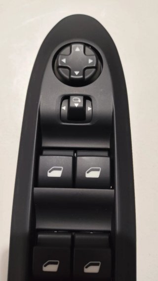 Interruptor Elevalunas Citroen C4L Negro