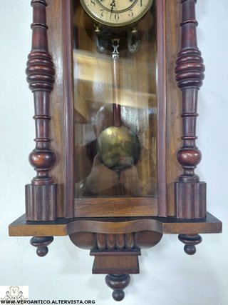 Orologio a pendolo Junghans antico con aquila