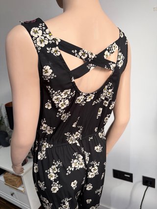 Mono negro estampado floral