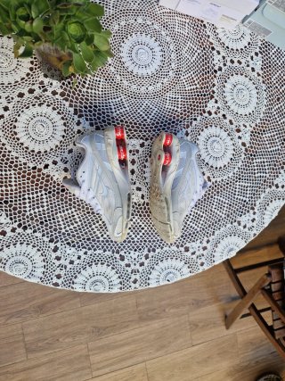Nike Shox Ride 2 Supreme Rojo  Blanco