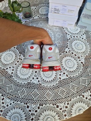 Nike Shox Ride 2 Supreme Rojo  Blanco