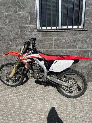 Honda CRF 450R Motocross Roja/Blanca