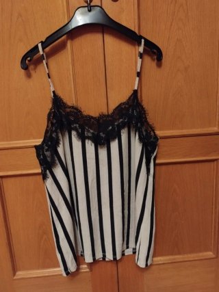 Top lencero rayas crema y negro
