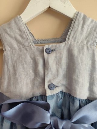 Vestido vuelo niña talla 36 meses incluye chaqueta