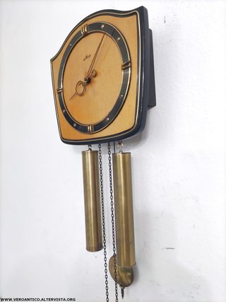 Orologio da parete antico a 2 pesi