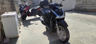 Honda SH 125i Negra