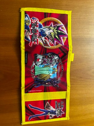 Portafoglio Yu-Gi-Oh! Rosso e Giallo