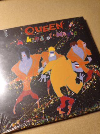 CD Queen - A Kind of Magic