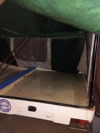 Carro tienda seminuevo con papeles precio negociab