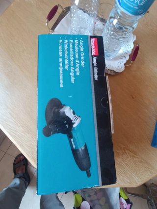 Amoladora Angular Makita