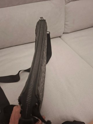 Bandolera Negra con Logo S