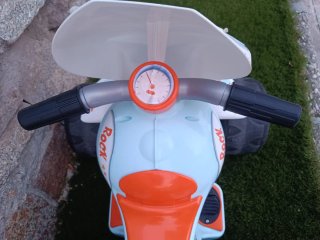 Moto infantil a batería