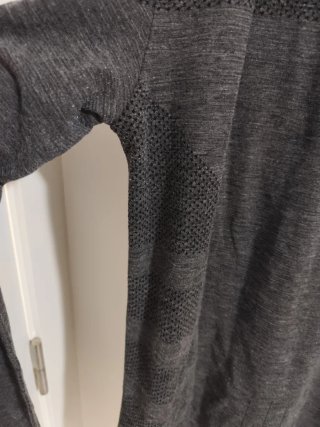 Camiseta running Adidas gris Talla M