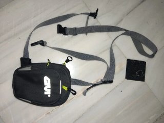 Bolsa pierna Givi Negra