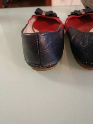 Manoletinas CH Piel Roja y Negra