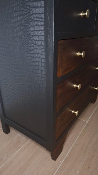Cómoda madera maciza restaurada 5 cajones