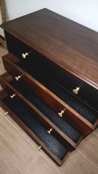 Cómoda madera maciza restaurada 5 cajones