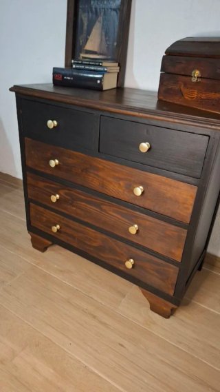 Cómoda madera maciza restaurada 5 cajones