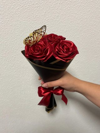 Ramos rosas eternas hechos a mano - Regalo único