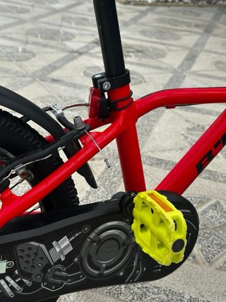 Bicicleta B'twin 16 Racing 900 Roja