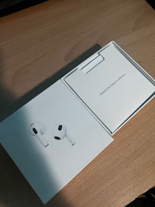 Cascos Inalámbricos Apple Blancos