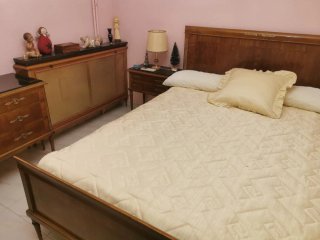 Habitación Clásica Madera y Mármol
