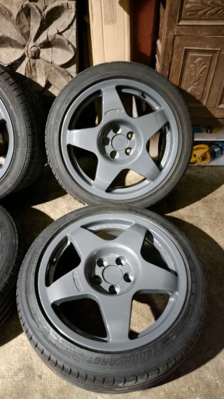 Llantas Compomotive 7x16 5x100 ET35