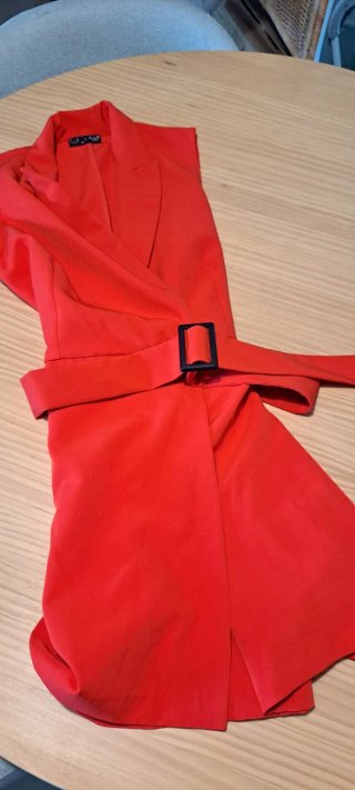 Vestido blazer rojo talla M marca Lolita
