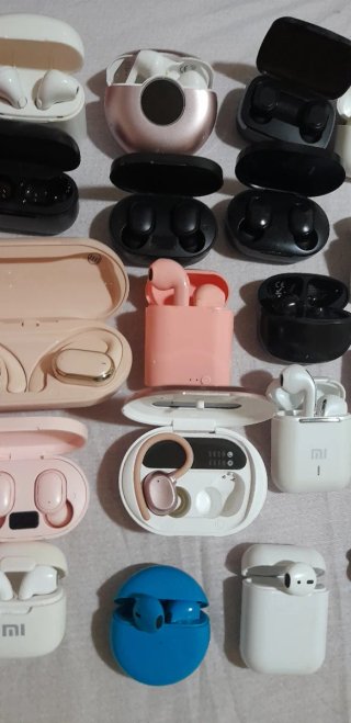 Lote Auriculares Bluetooth Varios