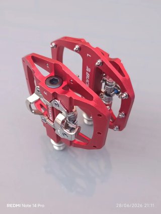 Pedales mixtos SPD para calas + plataforma. NUEVOS