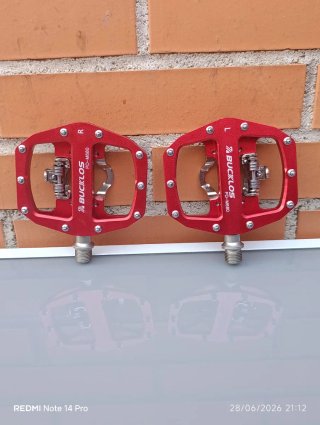 Pedales mixtos SPD para calas + plataforma. NUEVOS