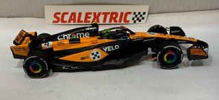 Scalextric Advance McLaren MCL36 F1 Oscar Piastri