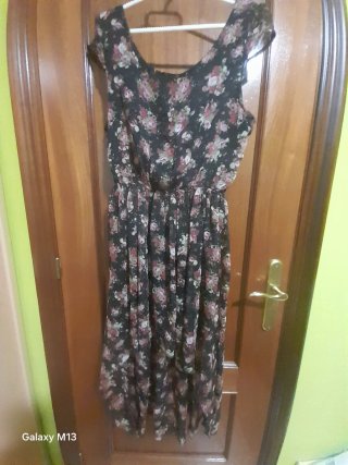 Vestido Chifón Flores Negro Talla M