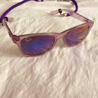 Gafas de sol Ray-Ban niña moradas